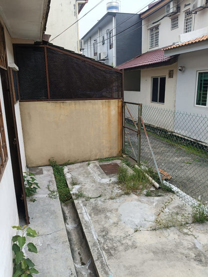 Below Market Price Terrace House For Sale - Taman Putra Prima @ Puchong