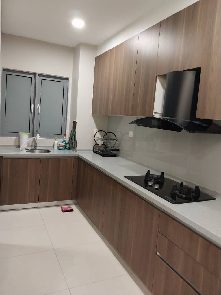 CONDOMINIUM FOR RENT – LAKEFRONT RESIDENCE CYBERJAYA