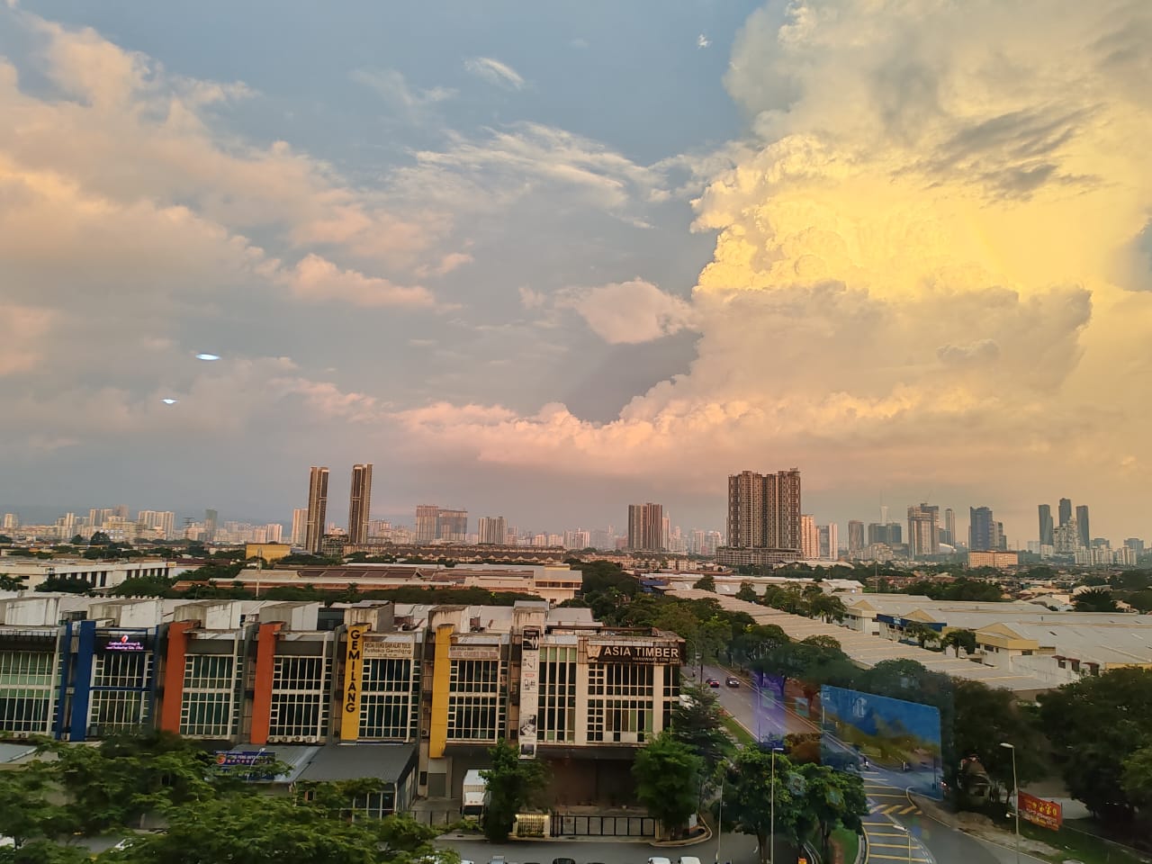 Condominium For Sale - First Residence Kepong @ Kepong Kuala Lumpur