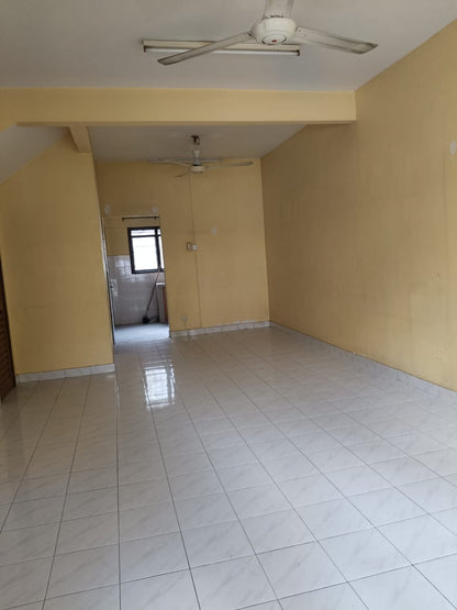 Below Market Price Terrace House For Sale - Taman Putra Prima @ Puchong